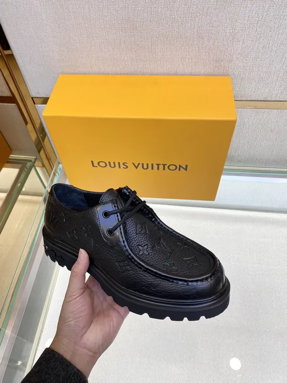 Louis Vuitton Shoe 